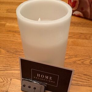 White LED Candle 6x10 inch NEW Home Reflections brand with remote, timer 3 wick